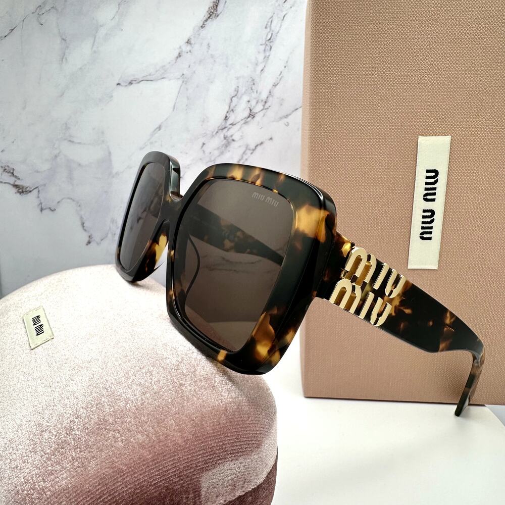 New MIU MIU Sunglasses Brown Square Gold Full Rim 56mm MIU MIU